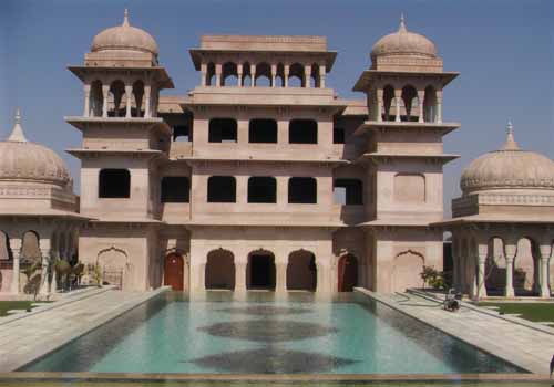 Castle Mandawa Pool