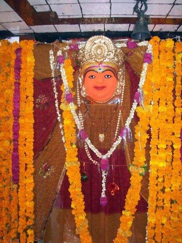 Chaubees Khamba Mata
