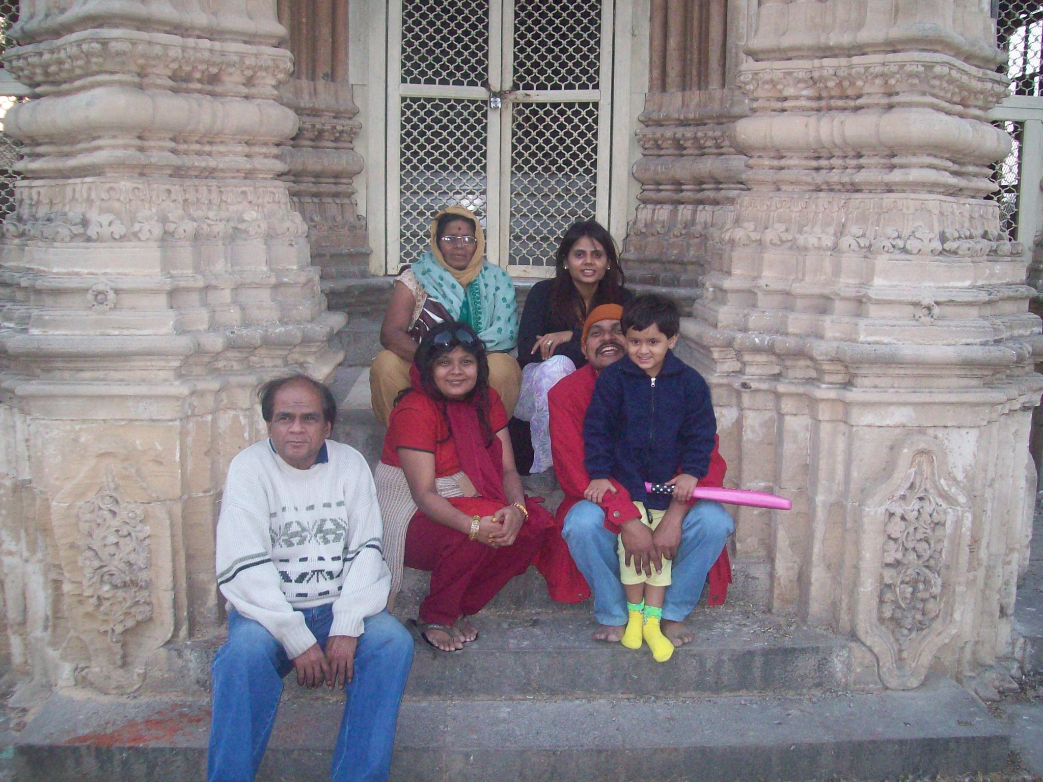 Mahabat Maqbara with family