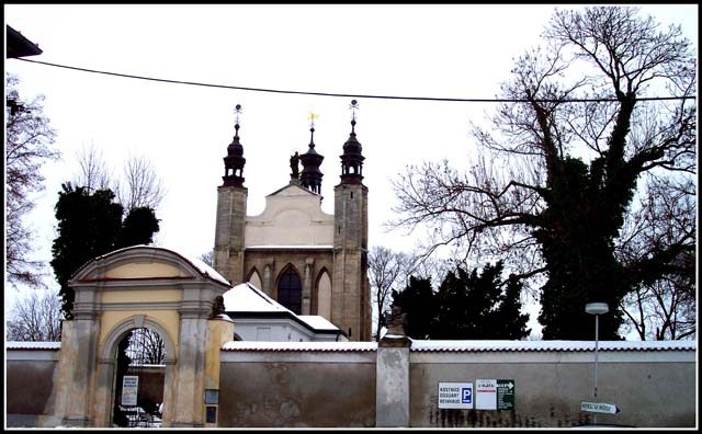 Kostnice Ossuary Beinhaus