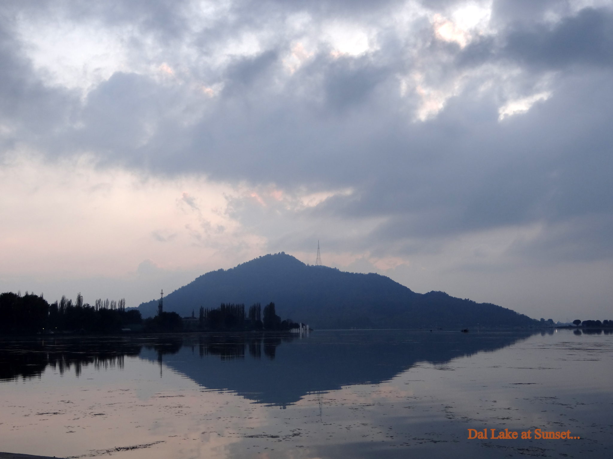 Dal Lake At Sunset Ghumakkar Inspiring Travel Experiences 