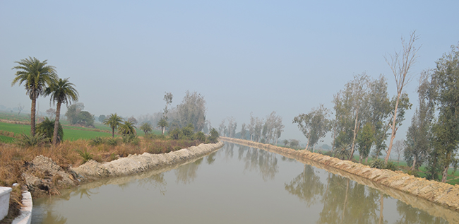 Irrigation canal