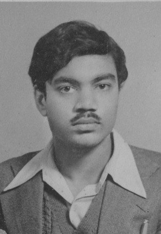 Retro Sushant