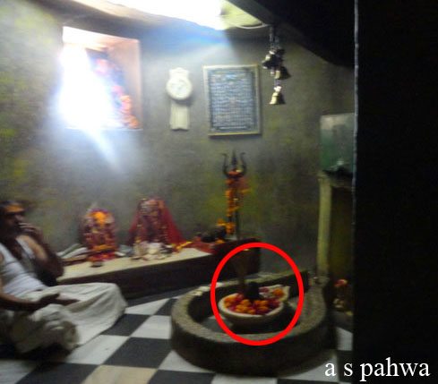 हजार वर्ष पुराना, शिवलिंग, ब्रह्म मन्दिर में