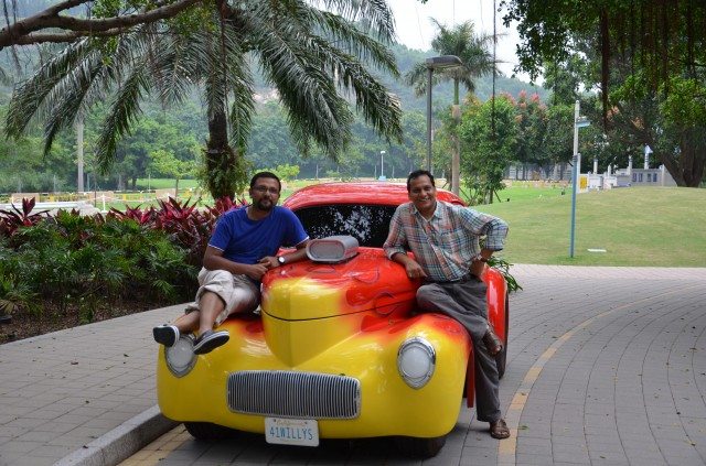 Hollywood Hotel Vintage Car