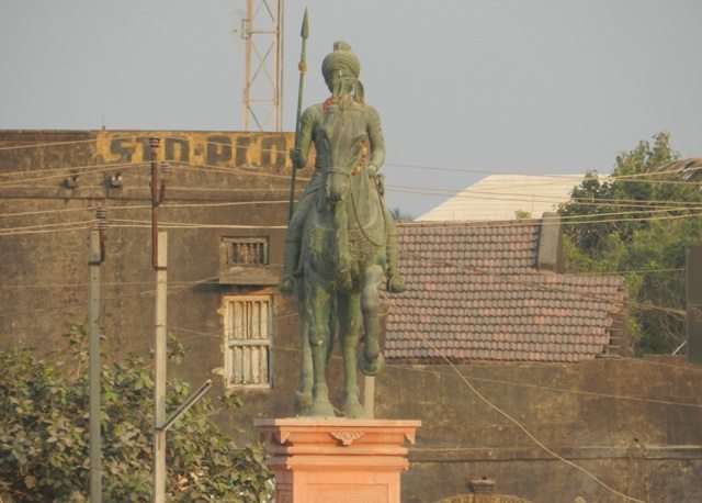 Veer Hamirji Gohil Statue