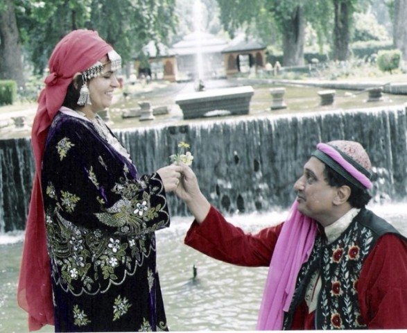 Yeah, that is Dr Taher in Kashmir and not Shammi Kapoor